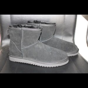 KoolaBurra By UGG Size 10 New